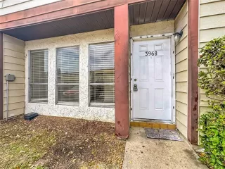 Photo #3: O6386859 Listing