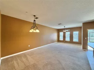 Photo #4: O6386915 Listing 