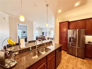 Photo #5: O6386974 Listing