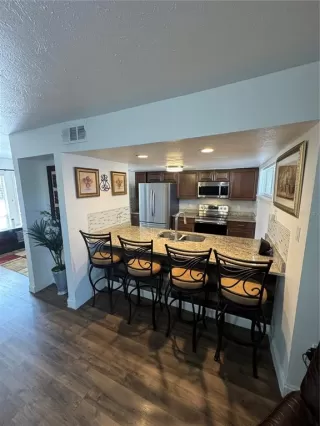 Photo #5: O6387063 Listing 