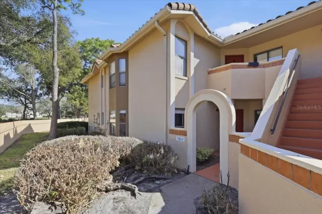 MLS: O6387195 Condo For Sale