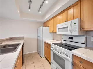 Photo #4: O6387239 Listing 