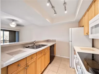 Photo #6: O6387239 Listing 