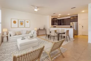 Photo #3: O6387267 Listing