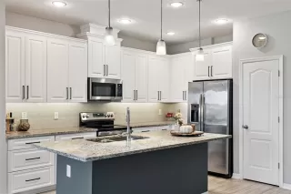 Photo #6: O6387280 Listing 