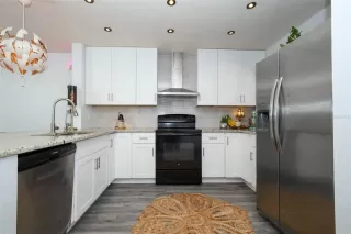 Photo #5: O6387369 Listing 