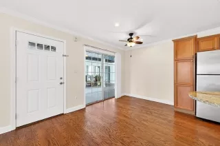 Photo #6: O6387371 Listing