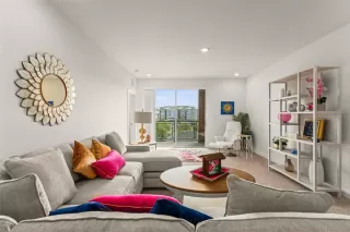 Photo #6: O6387513 Listing 