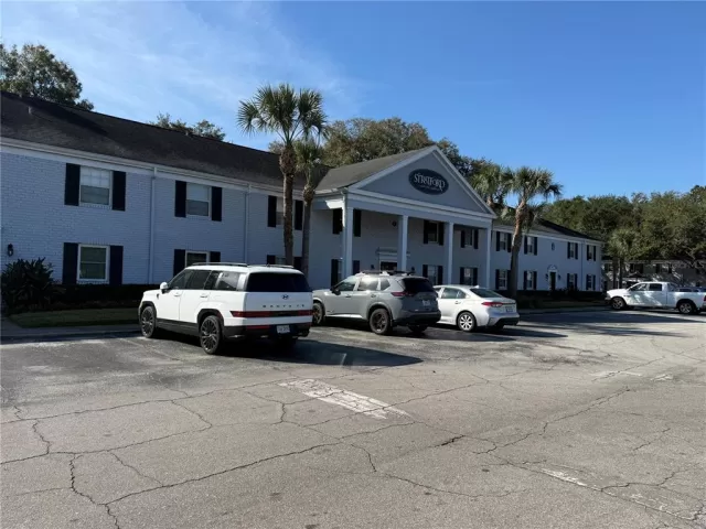 MLS: O6387520 Condo For Sale