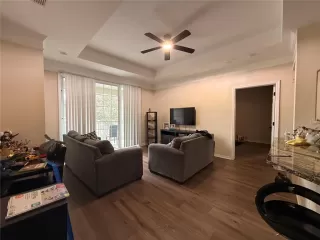 Photo #5: O6387723 Listing 