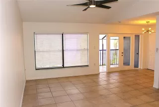 Photo #4: O6387773 Listing 