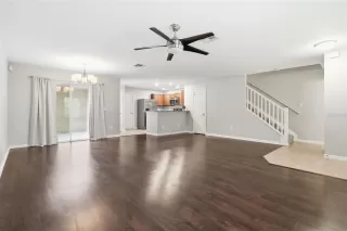 Photo #4: O6387853 Listing 