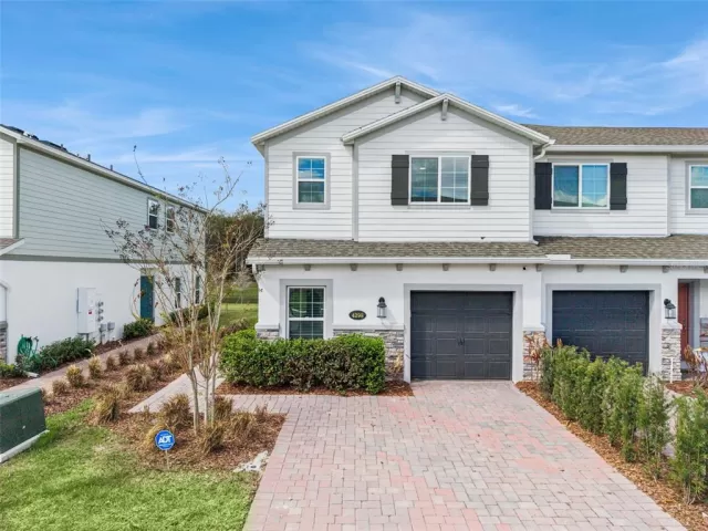 MLS: O6387860 Condo For Sale