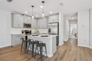 Photo #3: O6387860 Listing 