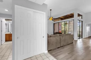 Photo #2: O6387882 Listing 