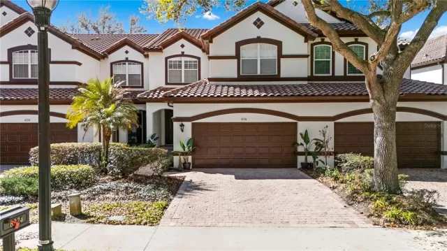 MLS: O6387946 Condo For Sale