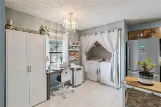 Photo #5: O6387975 Listing 