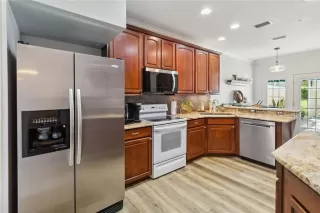 Photo #3: O6388065 Listing 