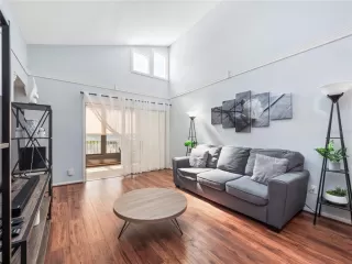 Photo #5: O6388073 Listing 