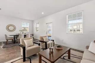 Photo #6: O6388216 Listing 