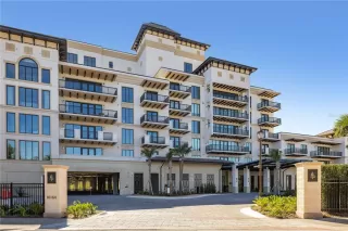 Photo #1: O6388385 Listing 