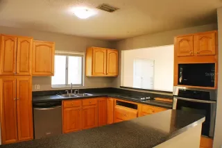 Photo #2: O6388479 Listing 