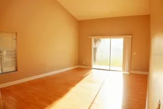 Photo #4: O6388479 Listing 