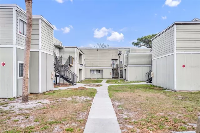 MLS: O6388547 Condo For Sale