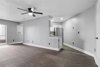 Photo #5: O6388562 Listing