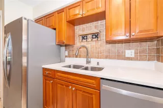 Photo #4: O6388649 Listing 