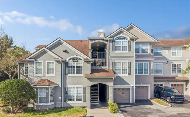 MLS: O6388780 Condo For Sale