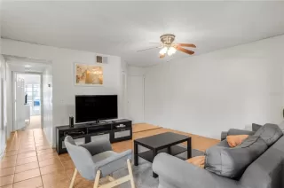 Photo #4: O6388817 Listing 