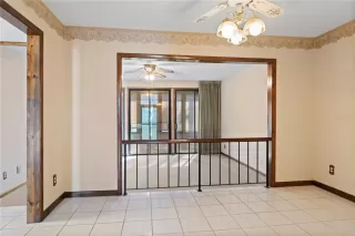 Photo #5: O6388843 Listing 