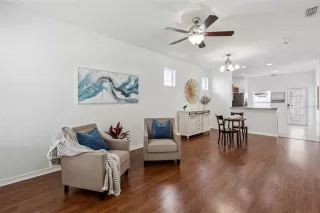 Photo #2: O6388898 Listing 