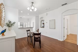 Photo #5: O6388898 Listing 