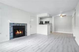 Photo #3: O6388945 Listing 