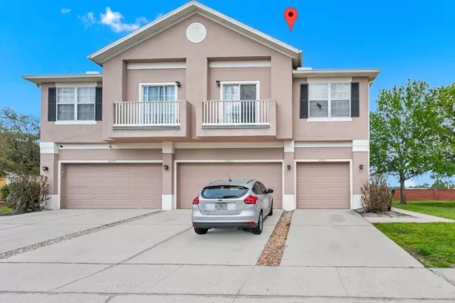 MLS: O6388965 Condo For Sale