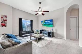 Photo #3: O6388965 Listing 