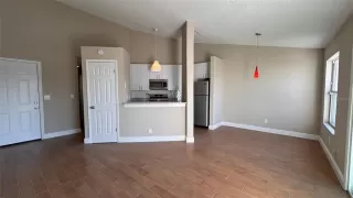 Photo #2: O6389144 Listing 