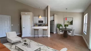 Photo #4: O6389144 Listing 