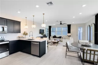 Photo #5: O6389157 Listing 