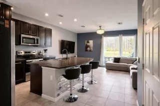 Photo #5: O6389219 Listing 