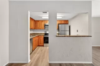 Photo #4: O6389231 Listing 