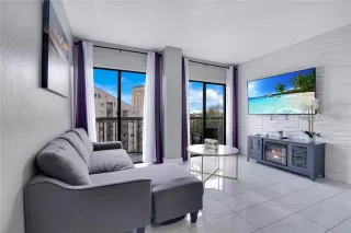 Photo #3: O6389422 Listing 