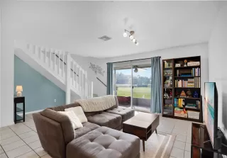 Photo #2: O6389446 Listing 