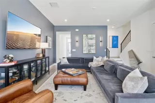 Photo #3: O6389472 Listing 