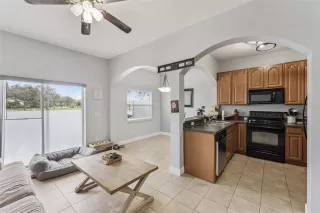 Photo #1: O6389617 Listing 