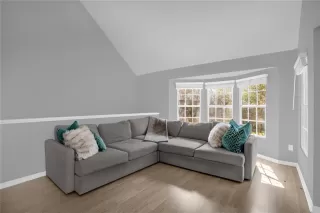 Photo #4: O6389625 Listing 