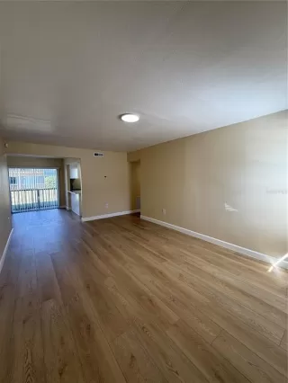 Photo #2: O6389755 Listing 