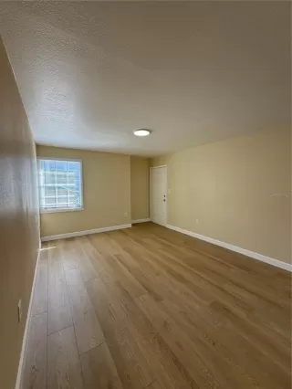 Photo #3: O6389755 Listing 